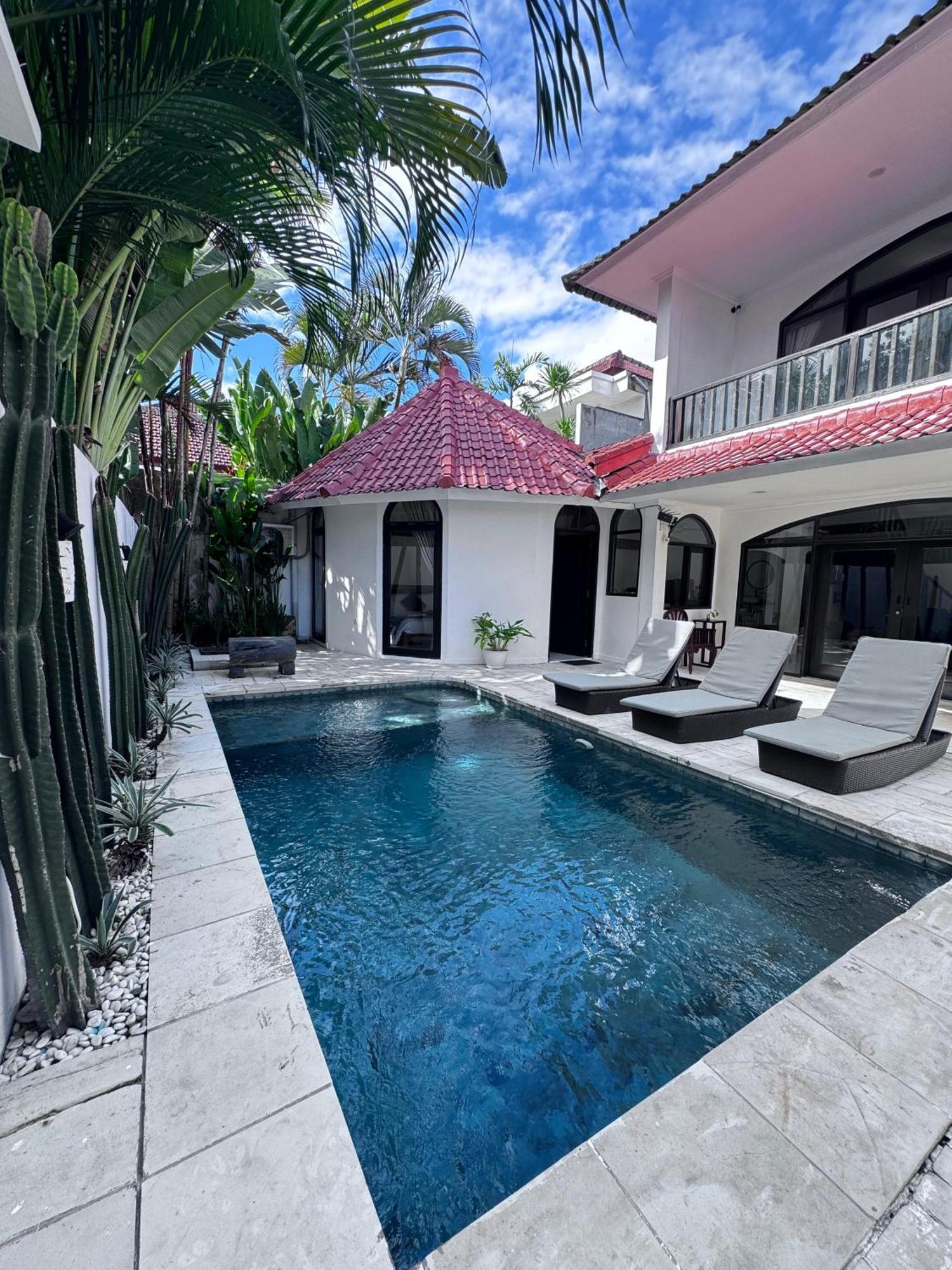 Lalita Villas Seminyak エクステリア 写真