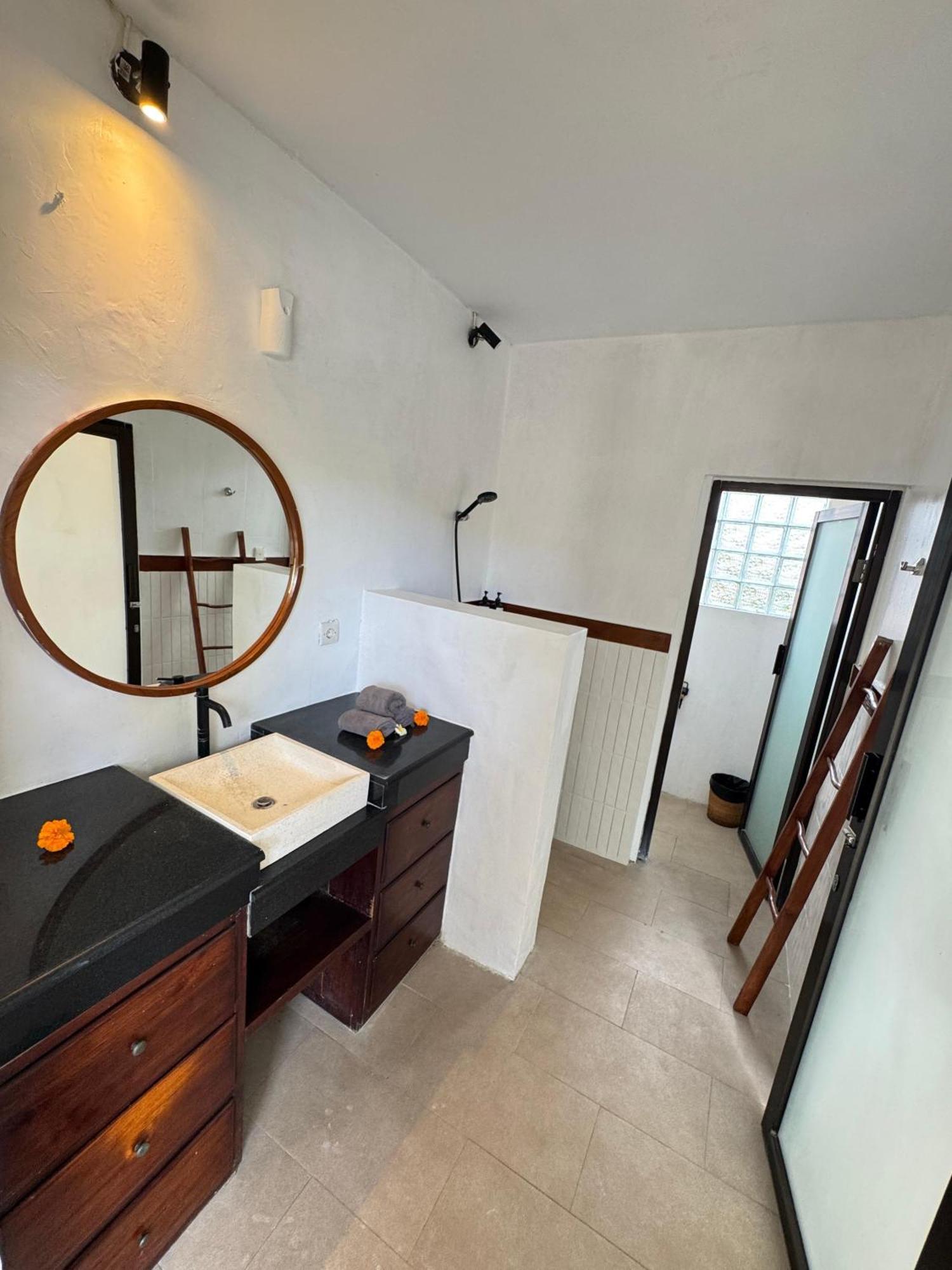 Lalita Villas Seminyak エクステリア 写真
